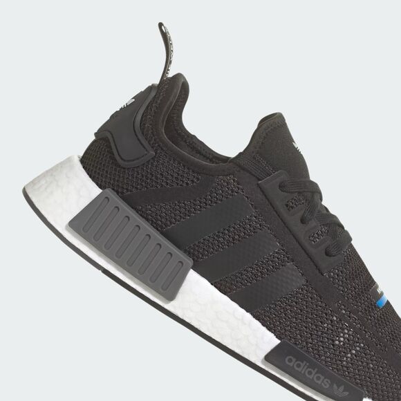 13M - [NEW] Men\'s adidas‎ NMD_R1 Shoes Carbon IE2091 main image 8